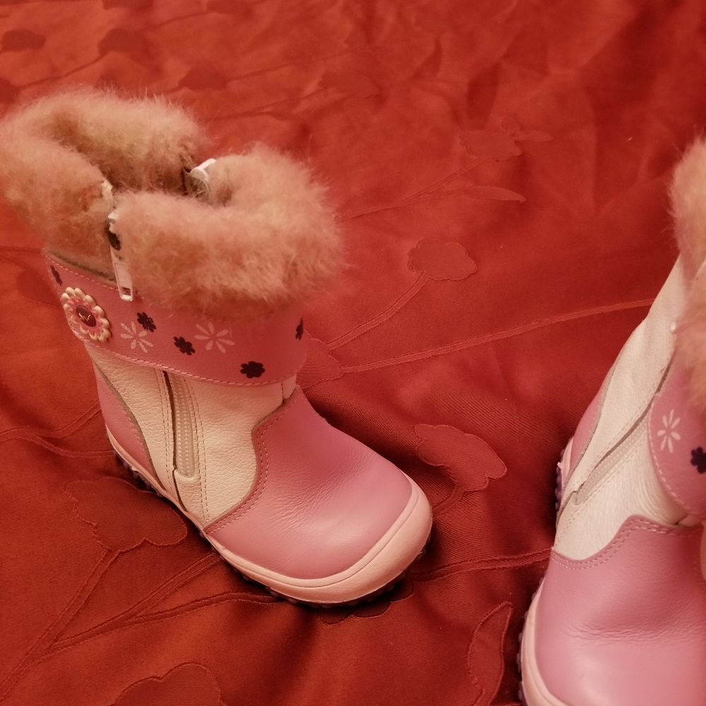 Shoes - Picture 3 of 3